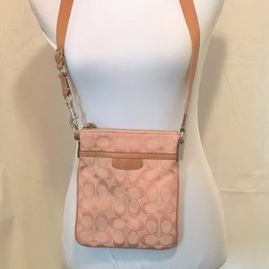 Cute Springtime Coach crossbody bag